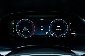 Škoda Octavia Combi 2.0 TDI SCR Style DSG odpočet DPH - 10