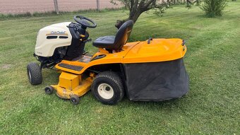 Velký zahradní traktor traktůrek dvouválec KÖHLER 23HP - 10