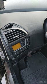 Citroën C4 Grand Picasso 1,6 HDI 80kW, manuál, tažné - 10