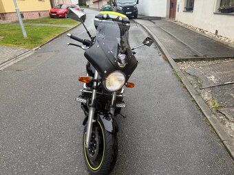 Yamaha XJR 1300 - 10