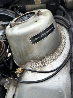 Bmw e30 318i - 10