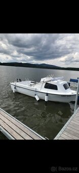 Kajutová loď 555 FISH s motorem SUZUKI 20HP vč. vleku - 10