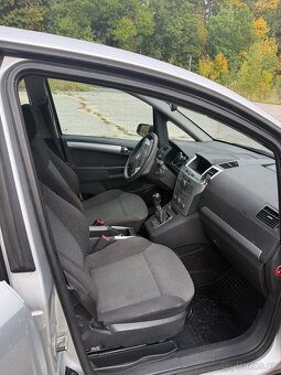 Opel Zafira B. 2009r. 1,7 diesel. 7 mist. - 10