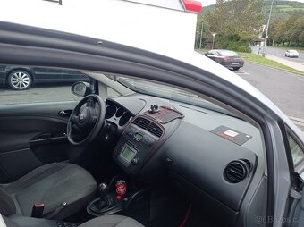 Prodám Seat Altea 1.9 tdi r.v.2007 - 10