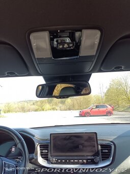 Kia Ceed GT 1,6 T-GDI - 10