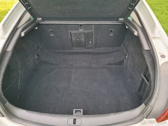Opel Insignia - 10