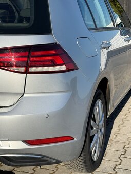 VOLKSWAGEN GOLF VII FACELIFT 1.6 TDI 85KW 2018 82T KM - 10