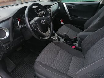Toyota Auris hybrid 1.8, 73kW, 99500km - 10