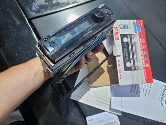 Pioneer radio, volat - 10