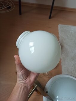 3x svítidlo + 4x žárovka - 10