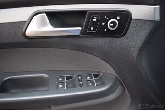 Volkswagen Touran 1,4TSi AUTOMAT LIFE,TOP STAV,1.MAJ - 10