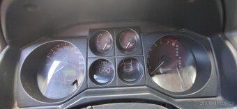 MITSUBISHI Pajero GDI 3,5 v6 benzín automat 353 000 km - 10