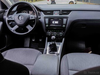 Škoda Octavia Combi 2.0 TDI Ambition - 10
