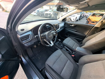 Kia Stonic 1,4 benzín,rv.09/2020 - 10