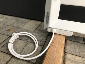 Designovy elektricky koupelnovy radiator s LCD - 10