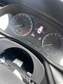 Škoda Octavia 2.0tdi 7/2024 85kw - 10