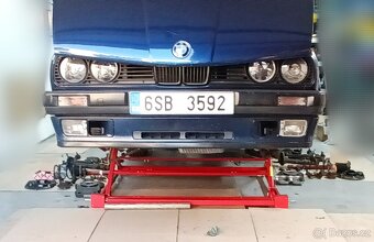 BMW E30 325i cabrio - 10