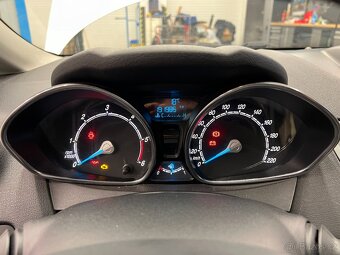 Ford Fiesta 1.5 TDCI 70 kW - 10