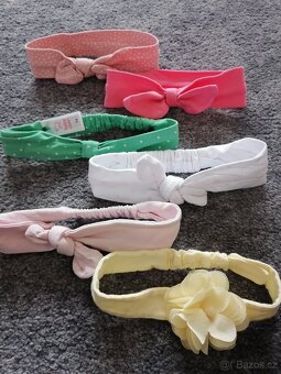 Dívčí komplet oblečení vel.6-12m. - 10