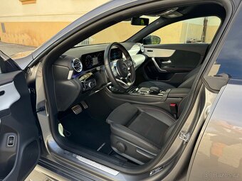 Mercedes-Benz CLA 180d amg - 10