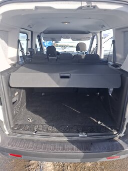 Opel Combo 2018 182000km 2x Šoupačky - 10