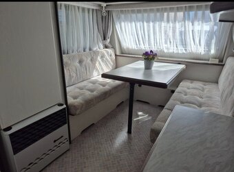 Karavan HOBBY 10A Classic  solární panel - 10