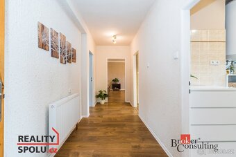 Prodej, domy/rodinný, 576 m2, 53401 Ostřetín, Pardubice [ID  - 10
