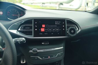Peugeot 308 GT, 2015, benzín 1.6 THP 151 kW, manuál - 10