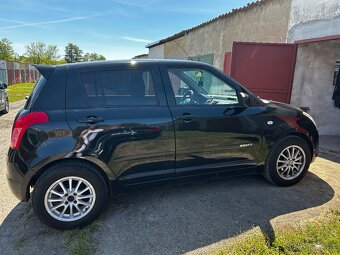 Suzuki Swift - 10