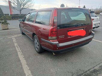 Volvo V 70 2,4 TD 2002 kombi automat - 10