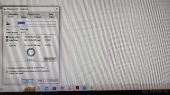 Lenovo IdeaCentre B3 Series - 10
