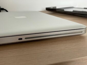MacBook Pro 13” Mid-2012, model A1278, záruka - 10