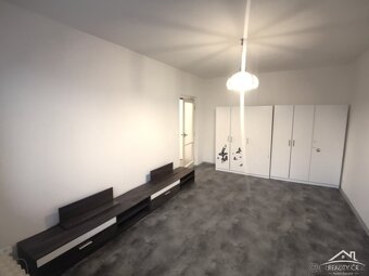 3+kk Kollárova - 10