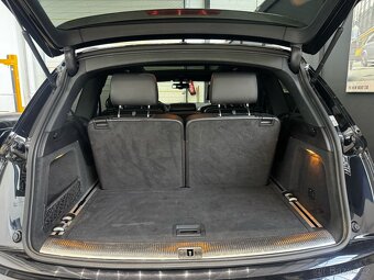 Audi Q7 Quattro S-line - 10