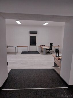 Pronájem velkého skladu 335 m2 - 10