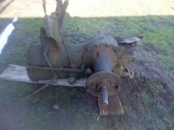 FORDSON - 10