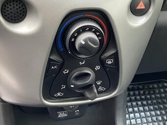 Citroën C1 1.0 VTi , 51 kW benzín, 2015 - 10