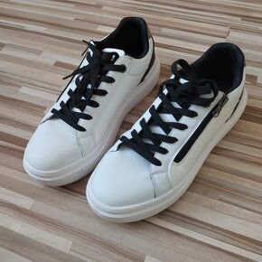 BOTASKY | ČERNO-BÍLÉ - 10