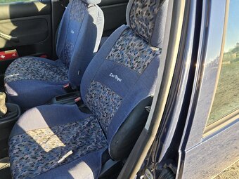 VW Golf 4, 1.4i,75ps,rok 2002,nová STK, najeto 180tis km. - 10