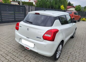 Suzuki Swift 1.2 Dualjet Hybrid CVT Comfort - 10