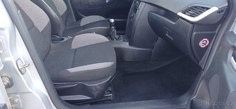 Peugeot 207 1.4 i klimatizace - 10