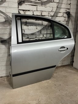 Škoda Octavia 1, sedan, LZ dveře - 10