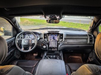 Dodge Ram limited 2020 - 10
