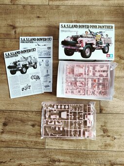 Plastikové a dřevěné modely - 10