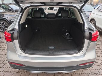 MG EHS PHEV Luxury 1.5 190kW AUT. 78tkm Panorama Virtual - 10