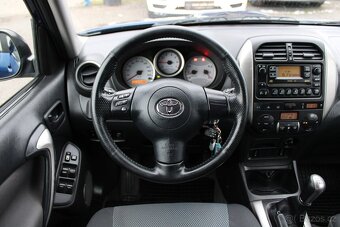 Toyota RAV4 2,0 D4-D 4x4,TAŽNÉ ZAŘÍZENÍ,2005 - 10