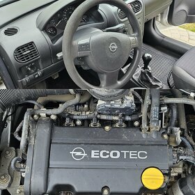 OPEL CORSA ECOTEC 1,2i KLIMA, 105000tkmTAŽNÉ ZAŘ. STK 3/2026 - 10
