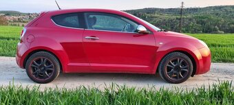 Prodám Alfa Romeo MiTo 2012, 1.4 MultiAir 77kW benzín manuál - 10