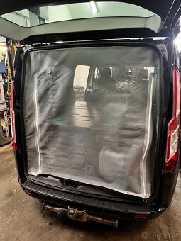 Obytný automobil Ford Tourneo Custom - 10