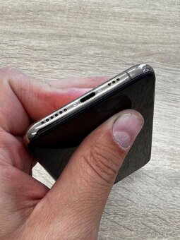 iPhone XS 256GB ZLATÝ (nová baterie) - 10